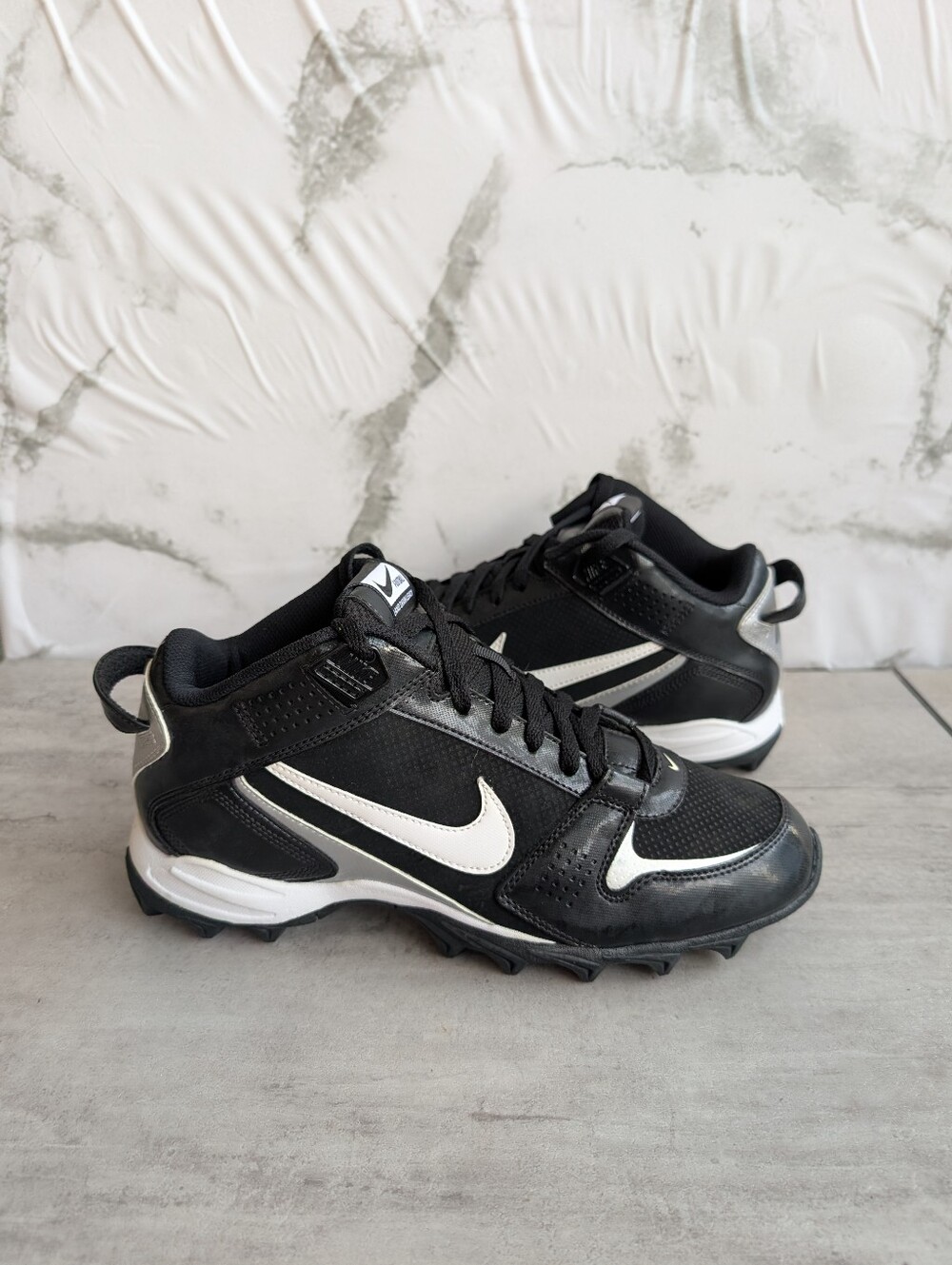 Nike Land Shark Legacy Black White Football Cleats Men's Size 10 NWOT